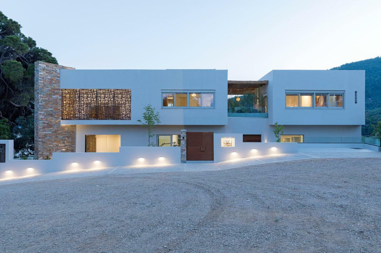 Villa K Skiathos Town Bagian luar foto