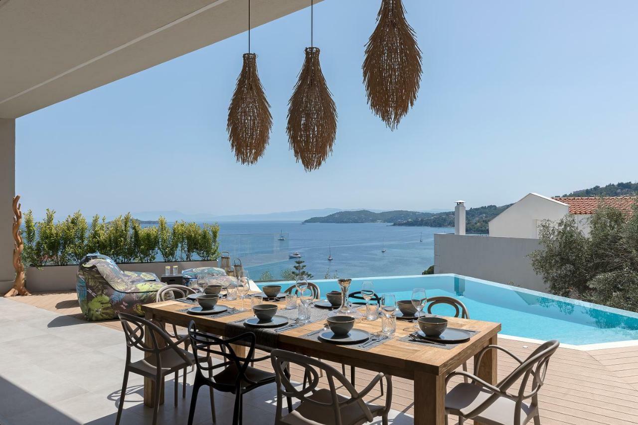 Villa K Skiathos Town Bagian luar foto