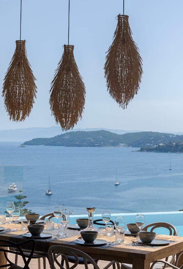 Villa K Skiathos Town Bagian luar foto