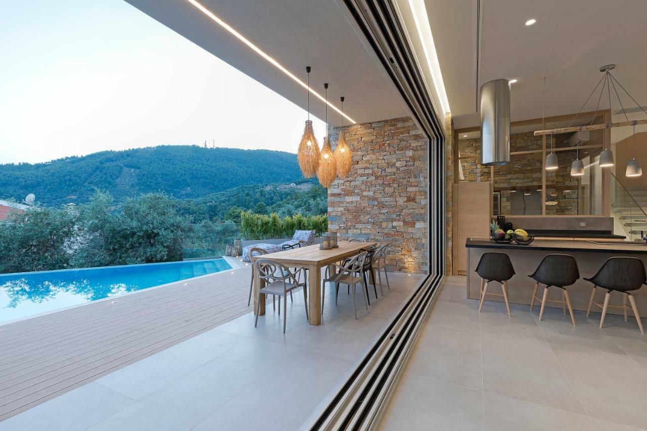 Villa K Skiathos Town Bagian luar foto