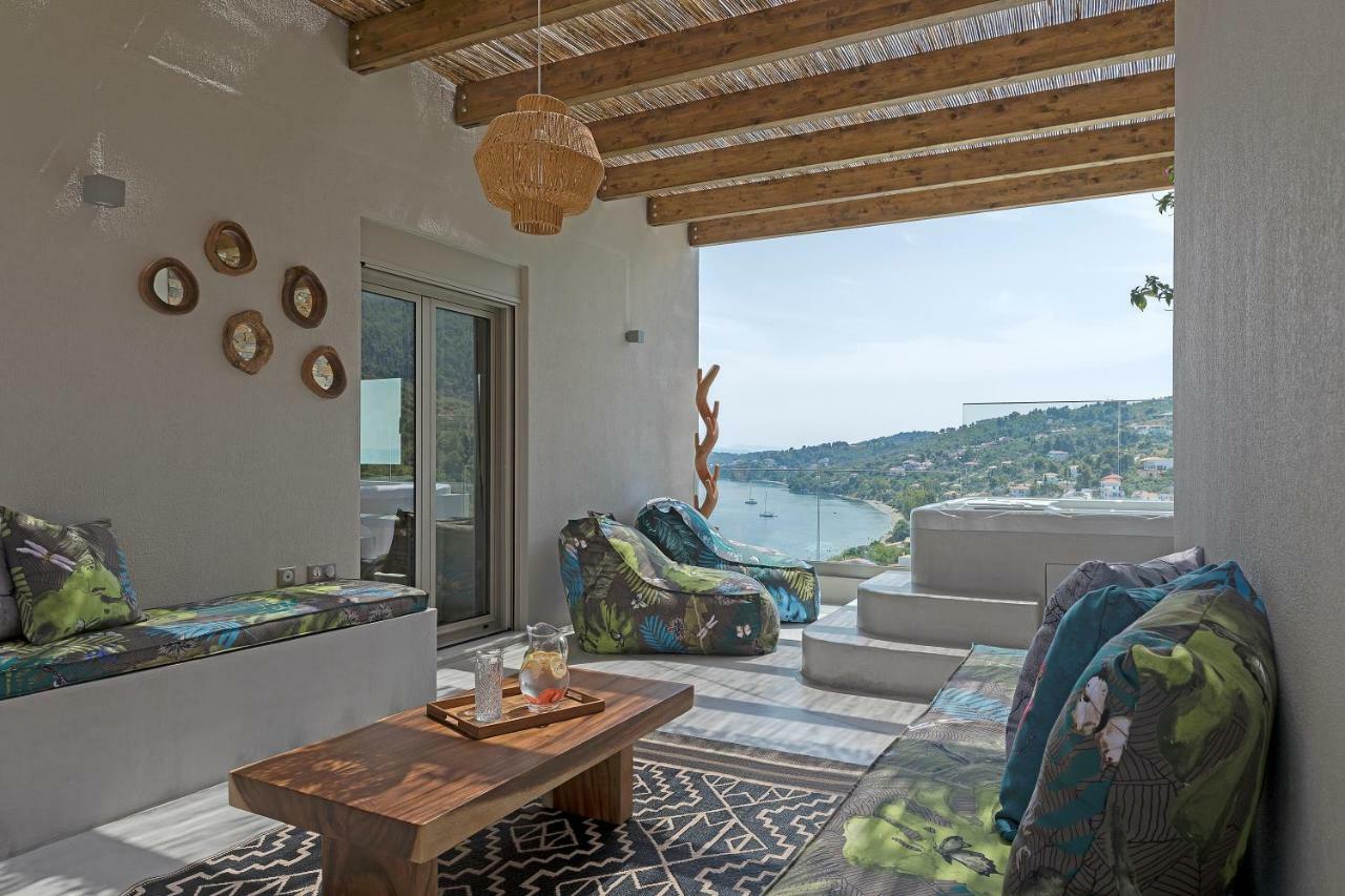 Villa K Skiathos Town Bagian luar foto