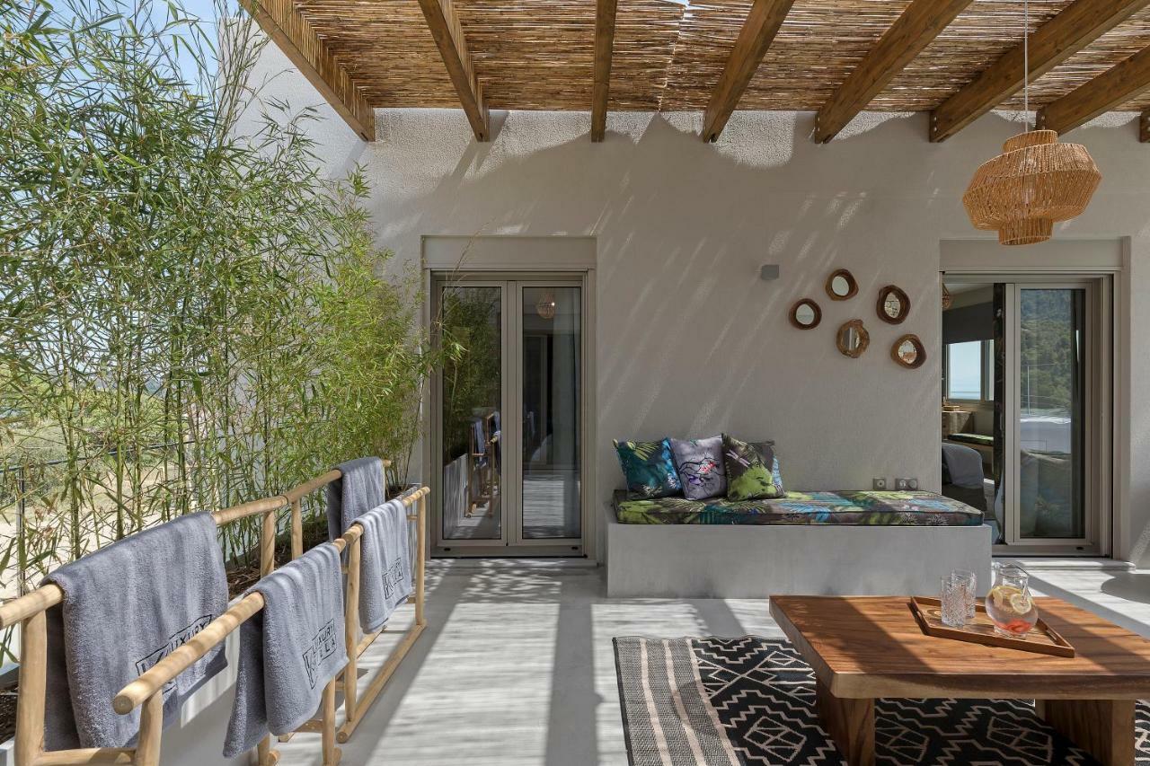 Villa K Skiathos Town Bagian luar foto