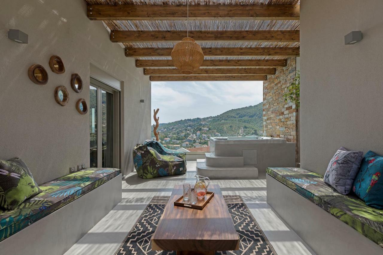 Villa K Skiathos Town Bagian luar foto