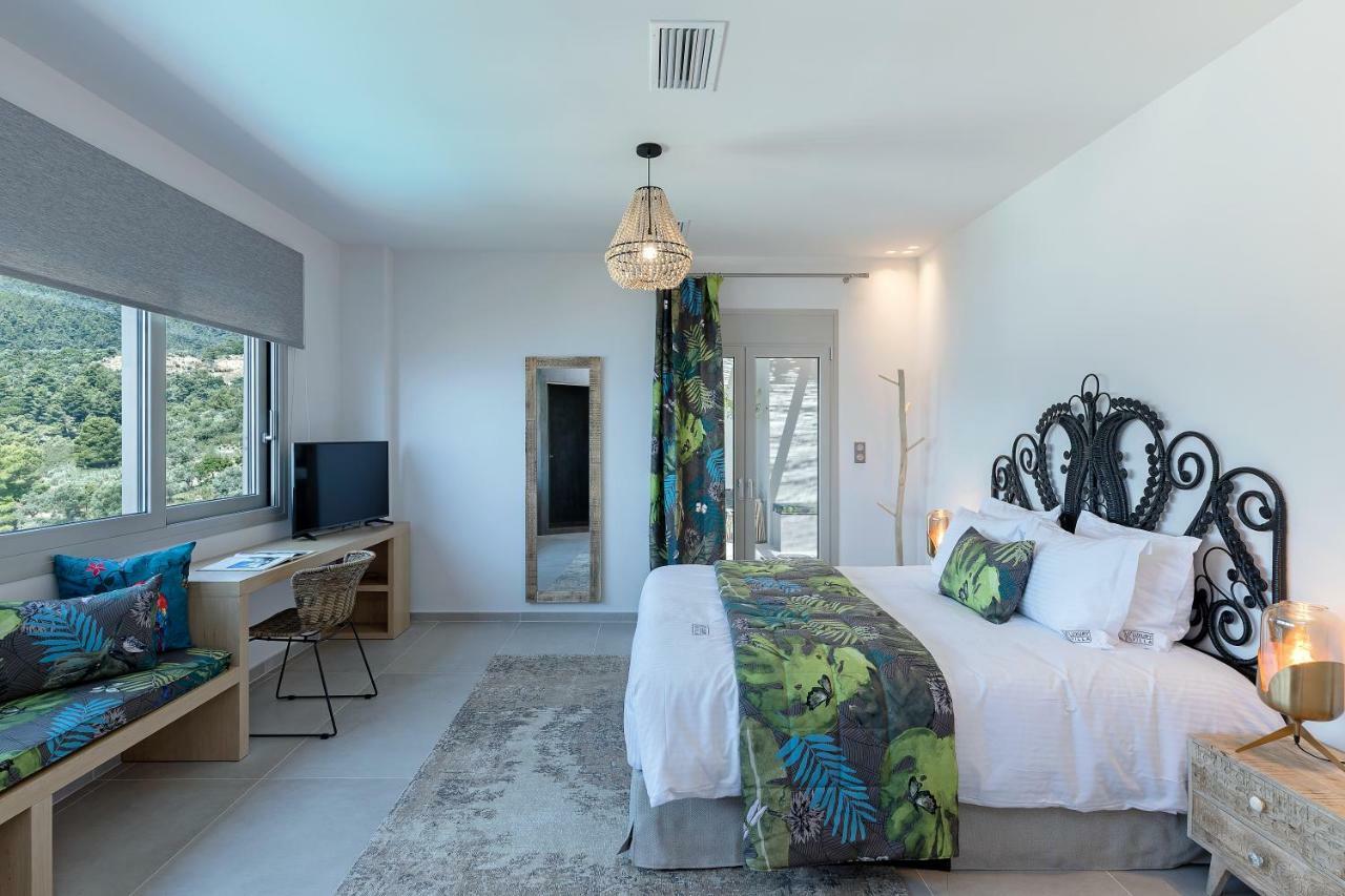 Villa K Skiathos Town Bagian luar foto