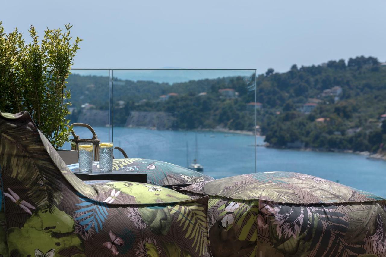 Villa K Skiathos Town Bagian luar foto